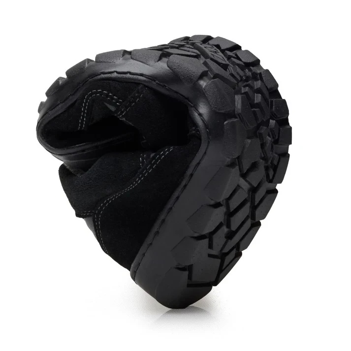 ZAQQ HIQE Low Black Waterproof barefoot