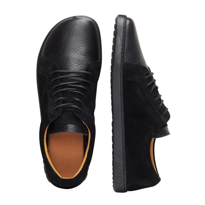 ZAQQ QORE Low Black barefoot