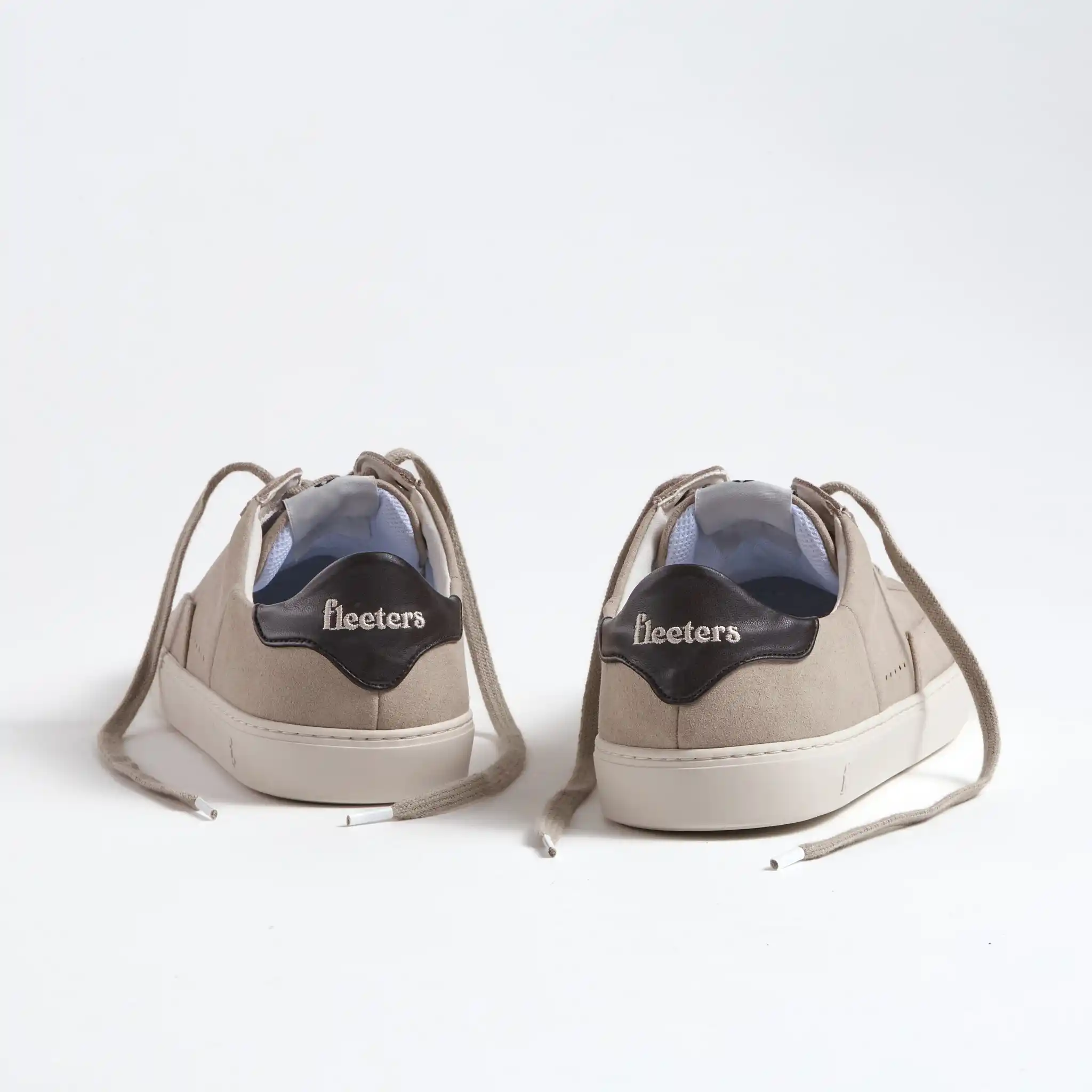 Fleeters Peach Salino barefoot